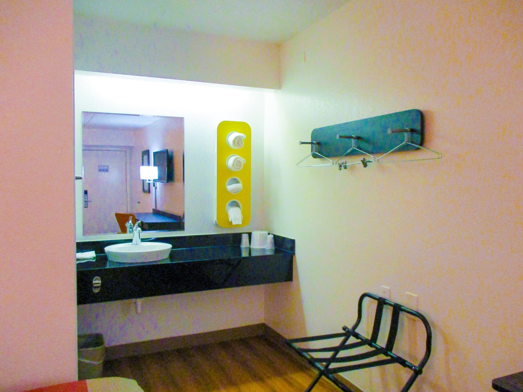 Motel 6-Memphis, Tn - Downtown Εξωτερικό φωτογραφία